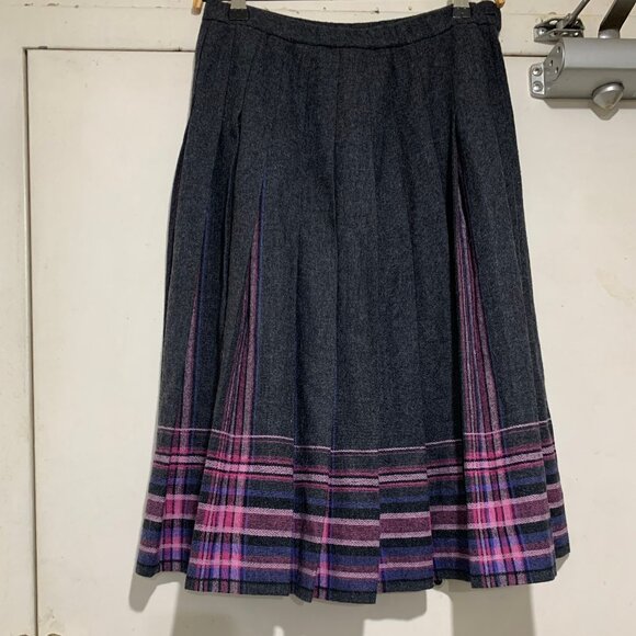 VINTAGE PENDLETON PETITE WOOL PLEATED SKIRTS SIZE 12/12P - Picture 6 of 7